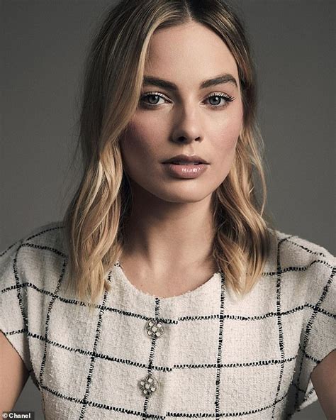 Margot Robbie: The New Face of CHANEL No.5 ~ Perfume Ads